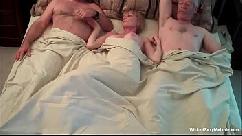 Exhausting threesome for amateur grannie
